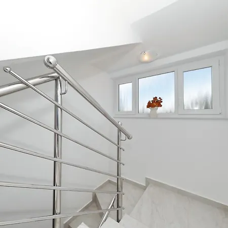 Silver Δωμάτια σε οικογενειακή κατοικία *